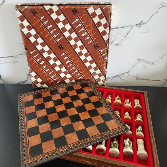 VTG Nigri Medieval Chess Set w Board Piece Storage Box Italian Barbarossa Italy - Picture 1 of 10